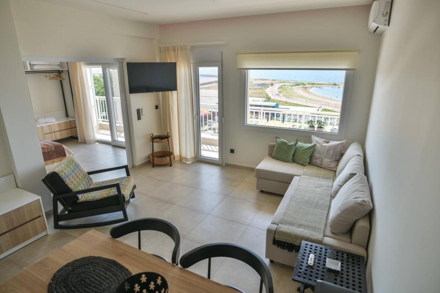 Lighthouse Apartments Александруполис Екстериор снимка